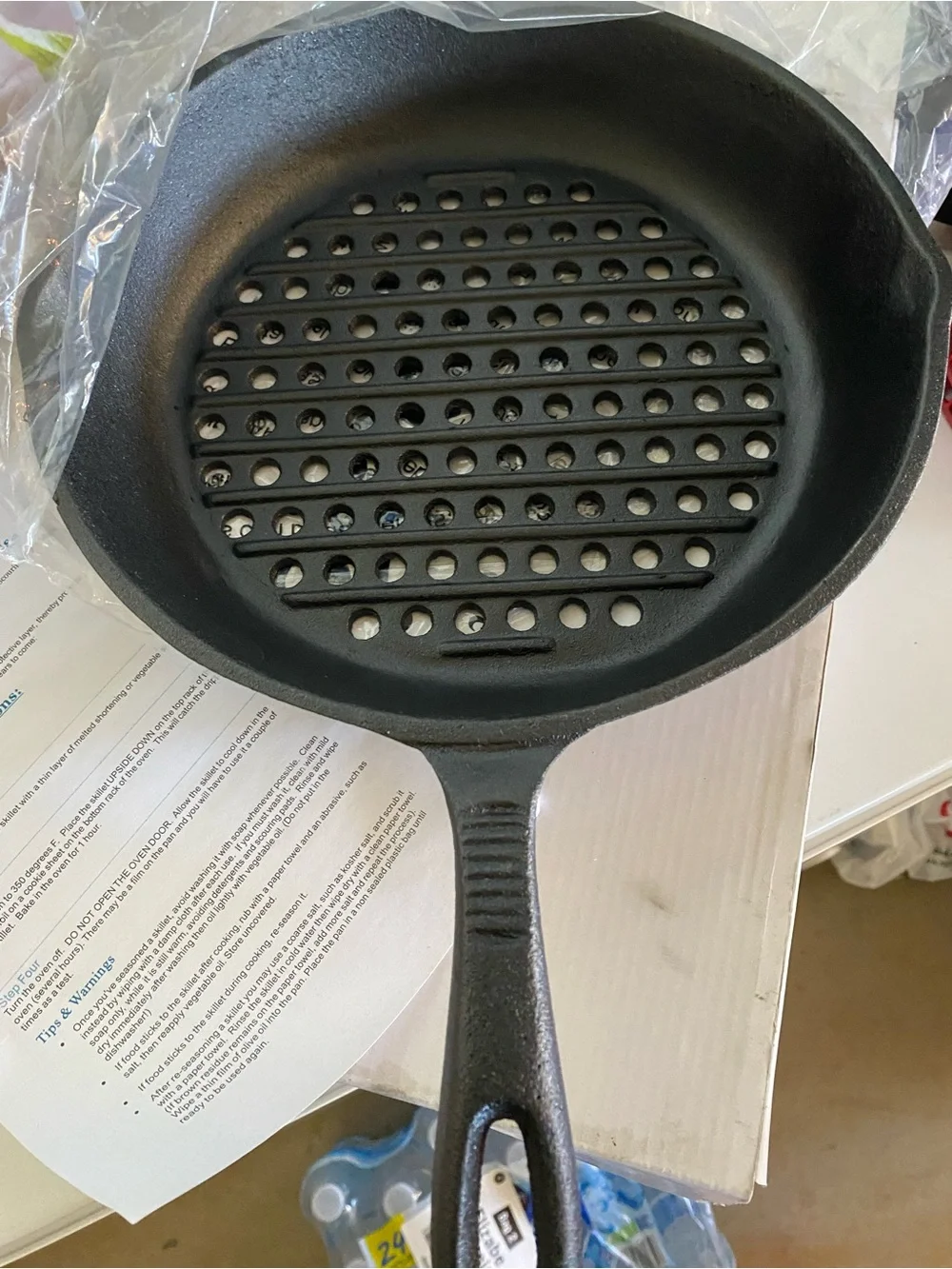 Pre-Seasoned Cast Iron Grill Skillet - Black